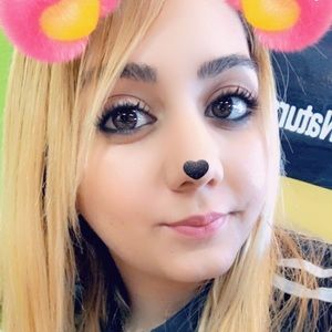 Meet your Posher, Yasamin